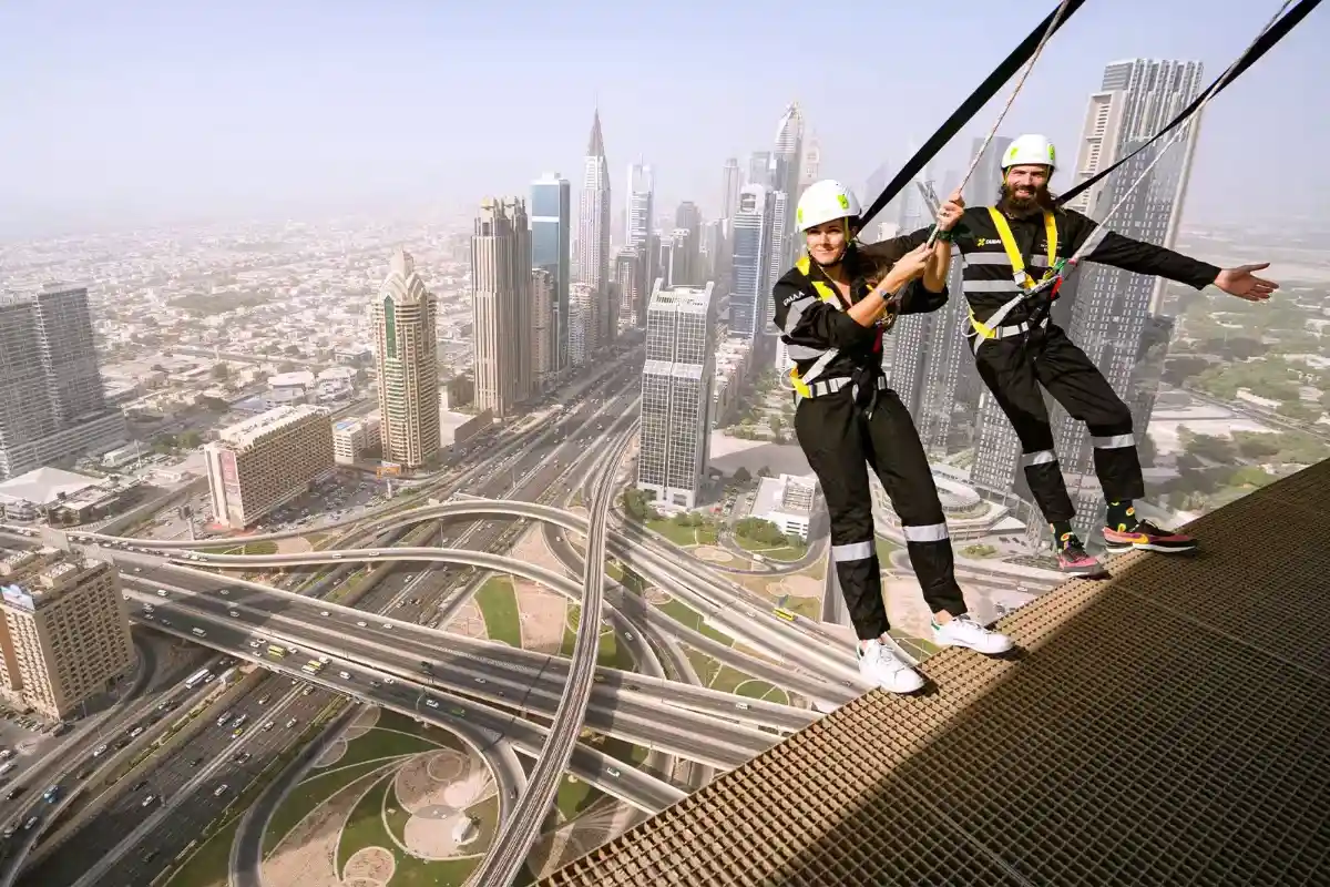 شرایط و الزامات شرکت در Edge Walk