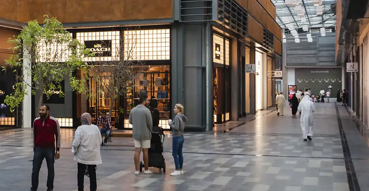 مراکز خرید و بوتیک‌ها درDistrix City Walk