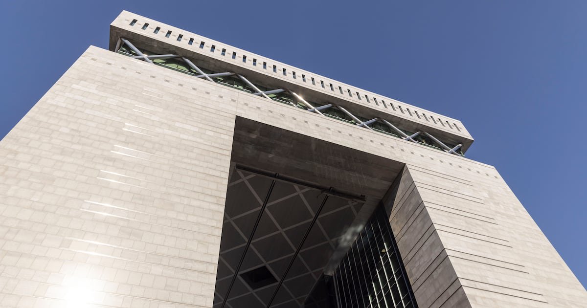 Dubai Regulator Fines Investment Firm Dh401,000 Over Unlicensed Services