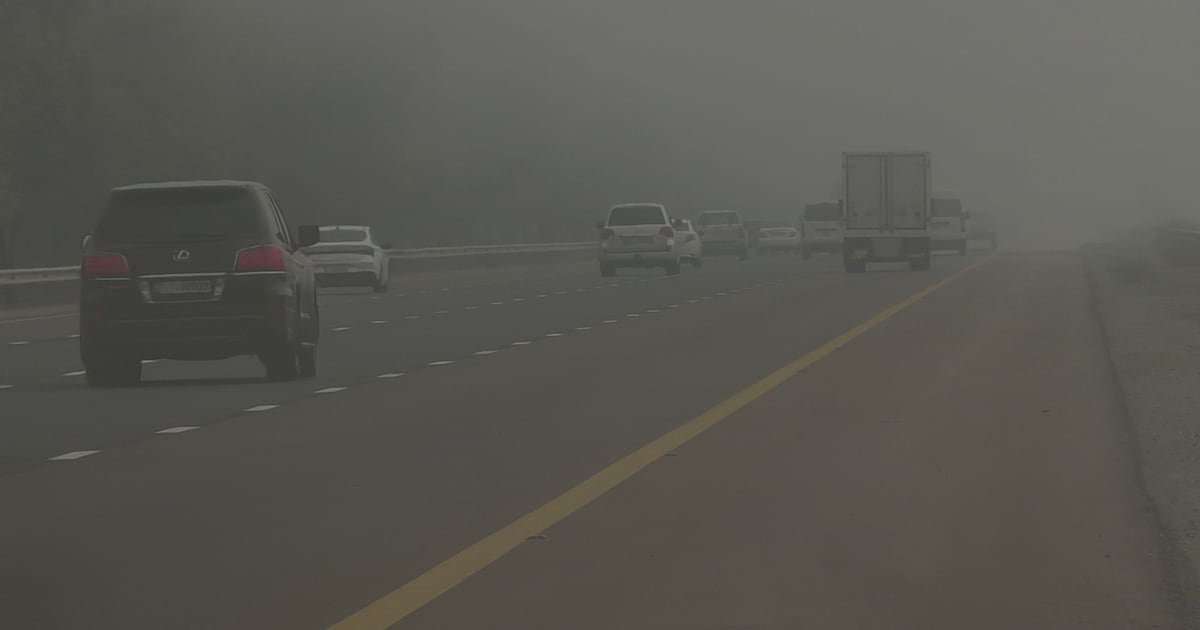 UAE Reduces Speed Limits in Abu Dhabi and Dubai After Morning Fog